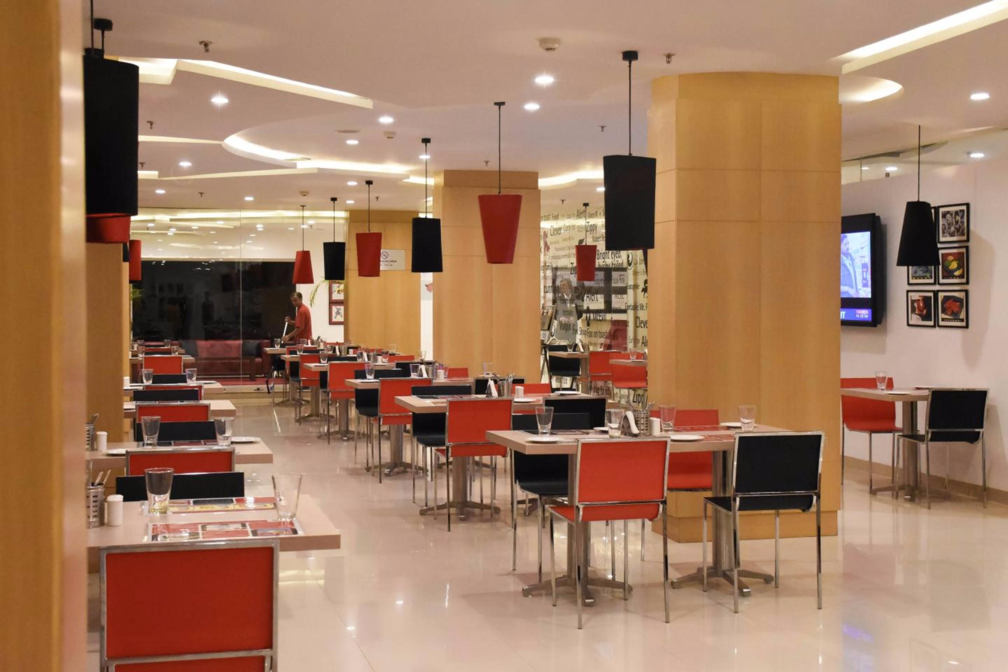 Red Fox Hotel, Chandīgarh Eksteriør bilde