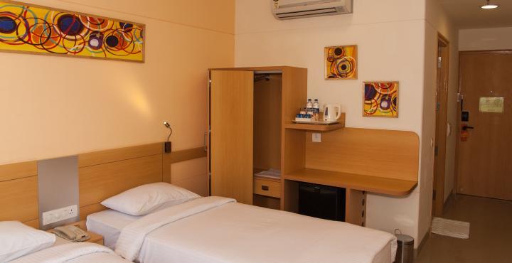 Red Fox Hotel, Chandīgarh Eksteriør bilde