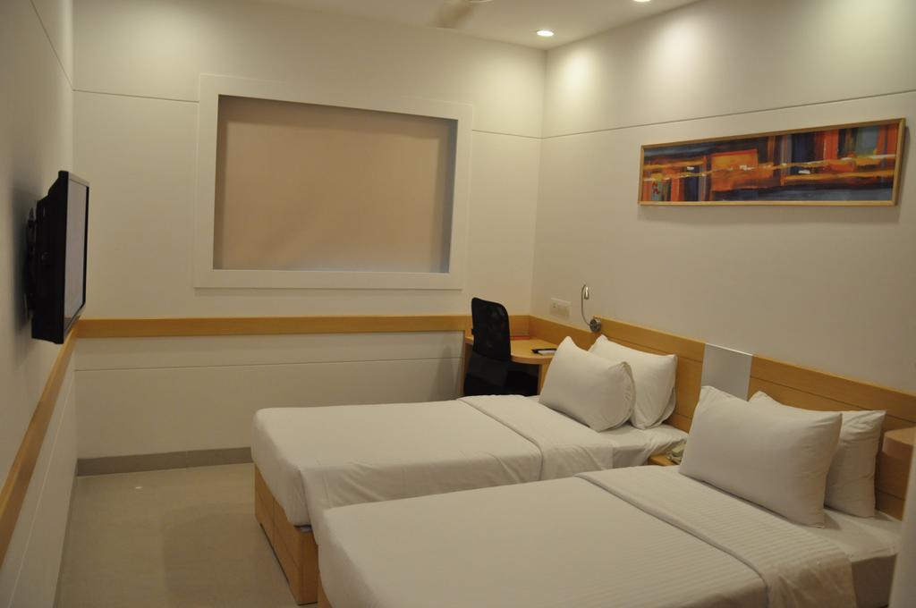 Red Fox Hotel, Chandīgarh Eksteriør bilde