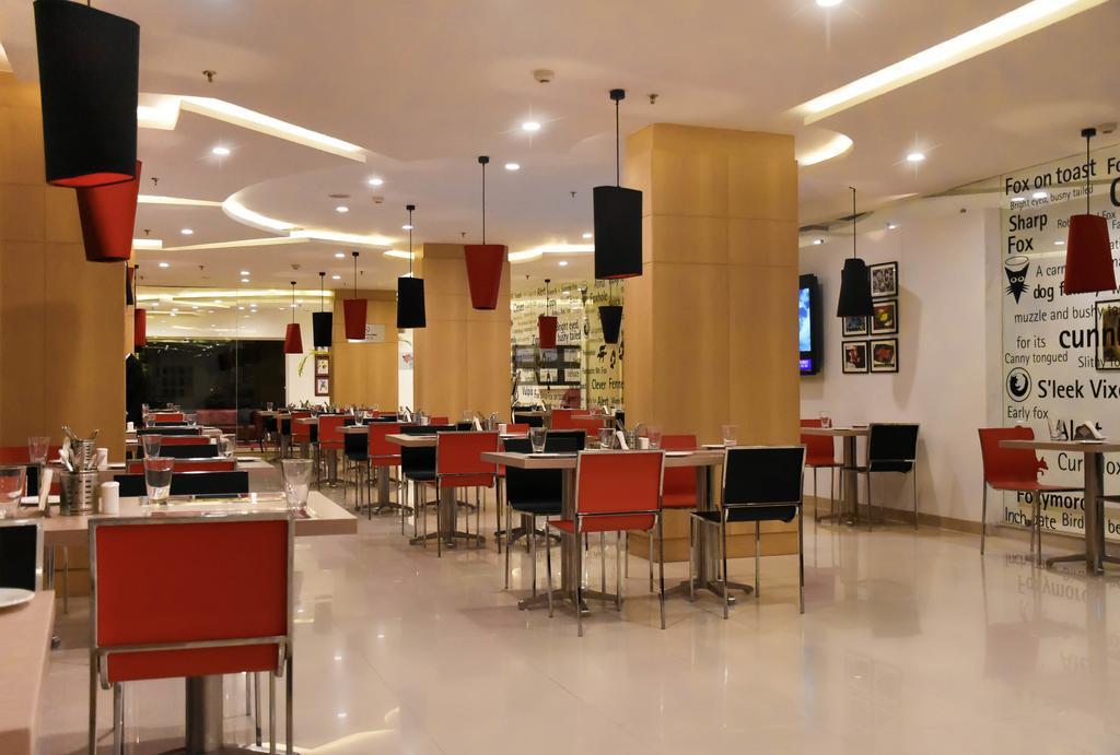 Red Fox Hotel, Chandīgarh Eksteriør bilde