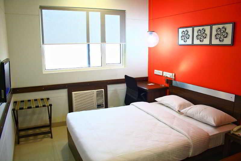 Red Fox Hotel, Chandīgarh Eksteriør bilde